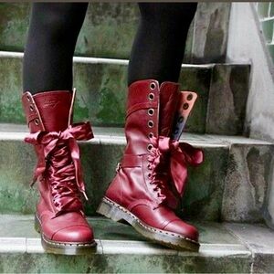 Dr. Martens 1914 Triumph Lace Up/Fold Over Boots in Red Cherry Size 8US/ 6UK NIB